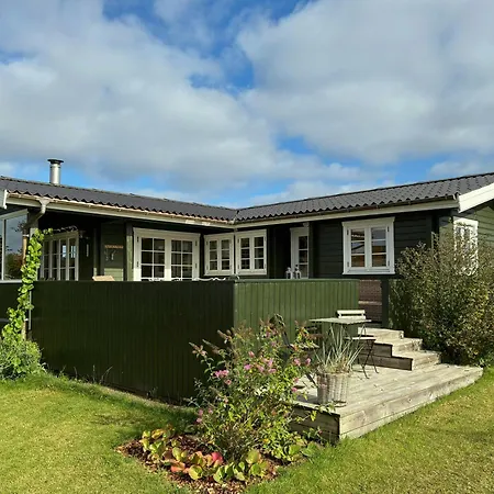Charming Summer House With Wilderness Near Fur * Roslev