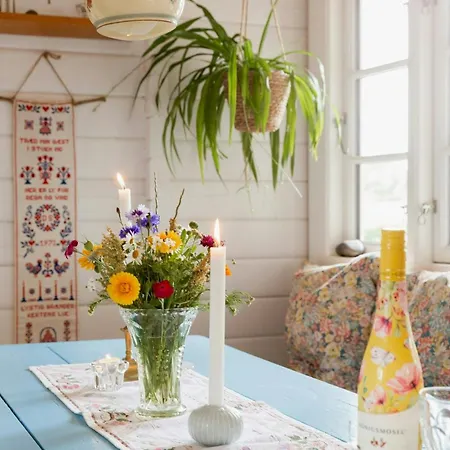 Ferienhaus Charming Summer House With Wilderness Near Fur
